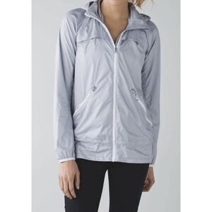 NWOT LULULEMON ATHLETICA Miss Misty Jacket II Size 10